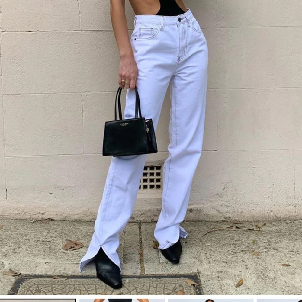 Lioness Alabama Jean